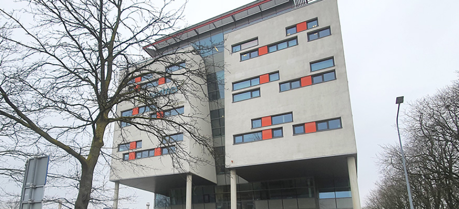 Leuven Genome Center
